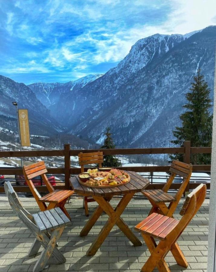 Hotel Panorama Rugove Peje Extérieur photo