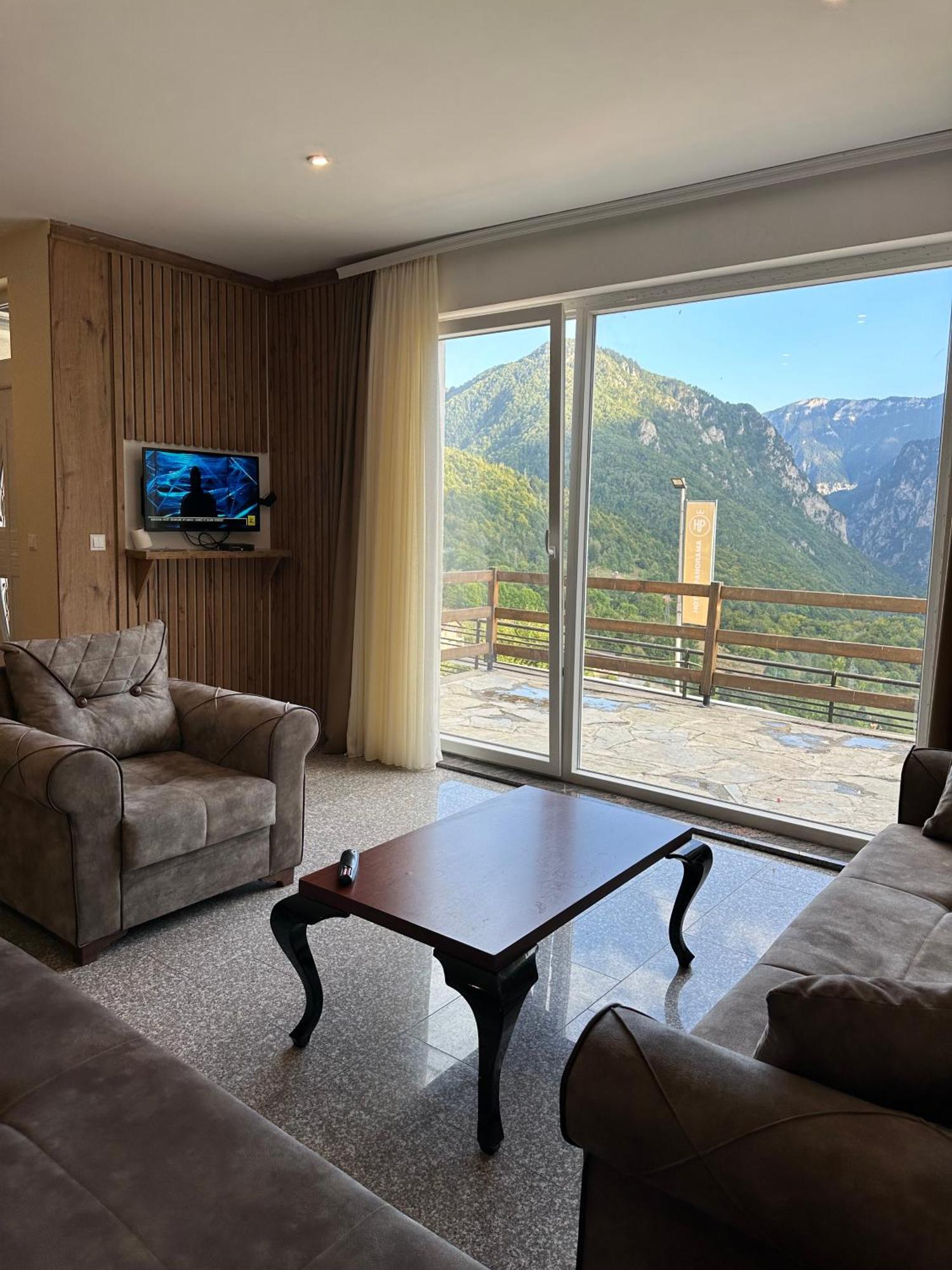 Hotel Panorama Rugove Peje Extérieur photo